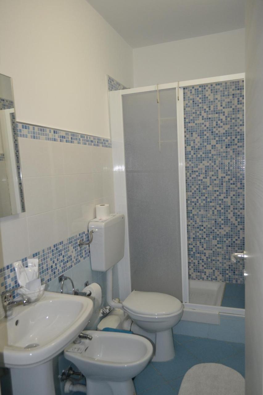 B&B A Casa Di Ale ปาแลร์โม ภายนอก รูปภาพ